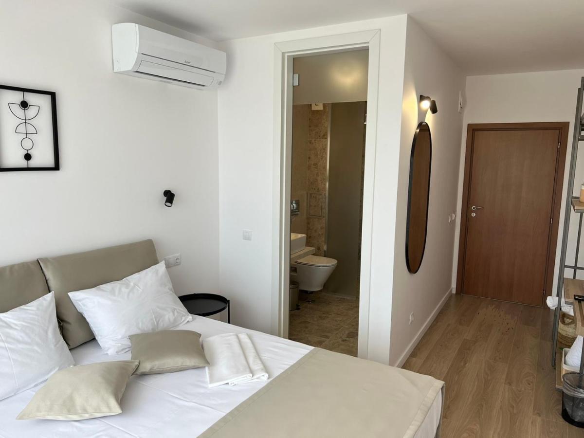 Hotel Mia *